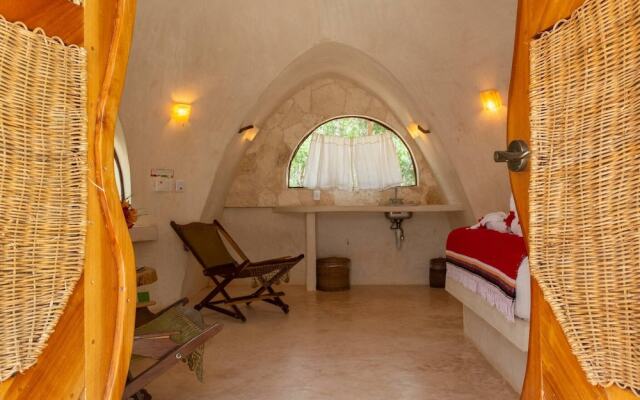 Room-unique Jungle Dome Ik