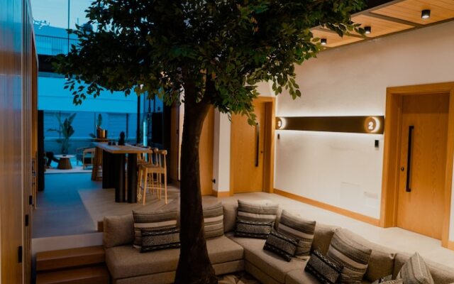 Capital Luxury Suites