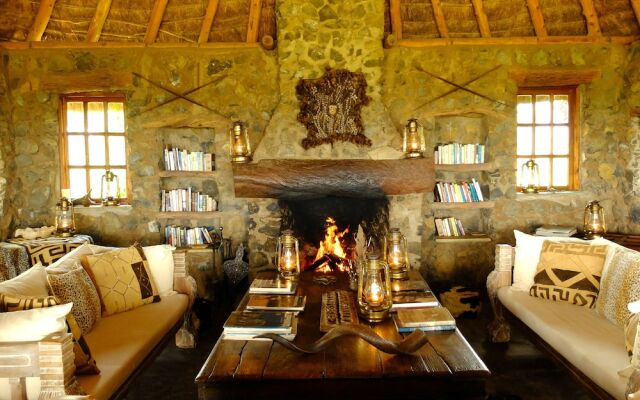 Kanzi House