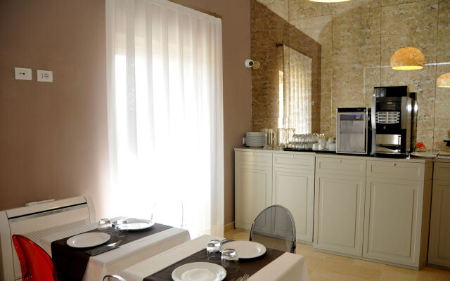 Hotel Porta Reale
