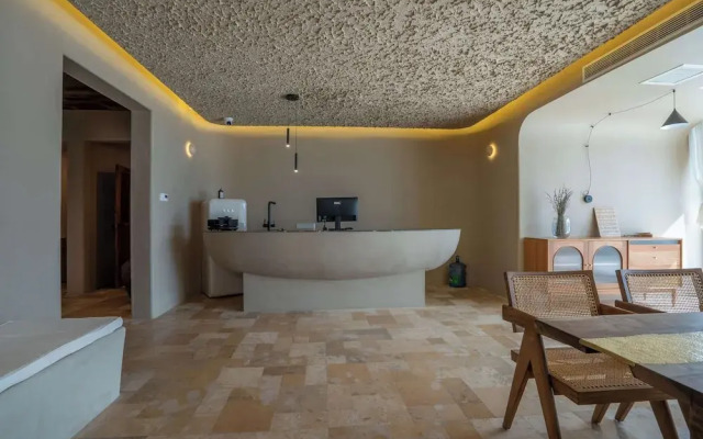 Manjing Banshan Haijing Huayuan Jiudian