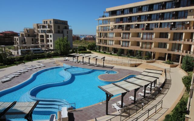 Menada Luxor Apartments