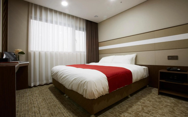 THE RECENZ Dongdaemun Hotel