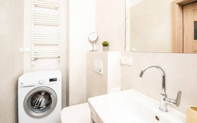 2homerent Garden Terrace Good Location