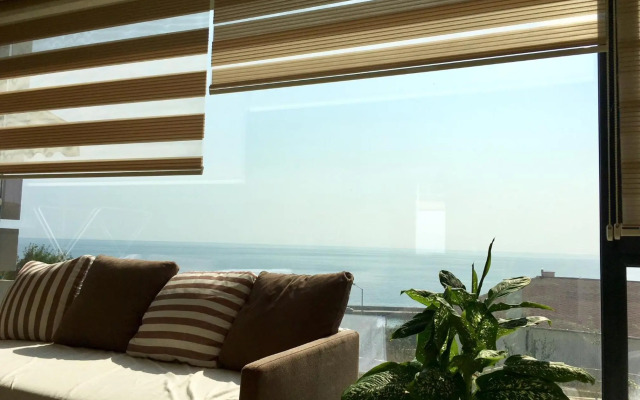 Magnolia Sea View Studio