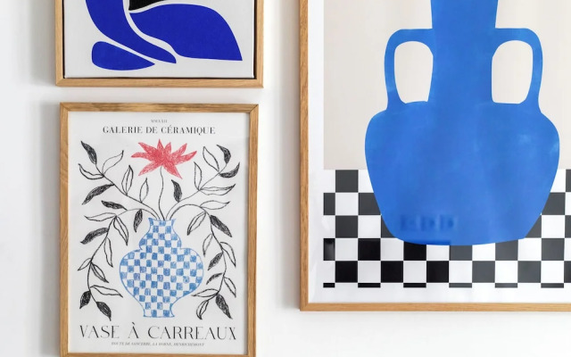 Les Nuances de Blue 1-BR Apt in Athens