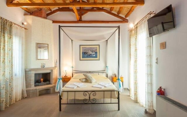 Lithoessa Traditional Rooms