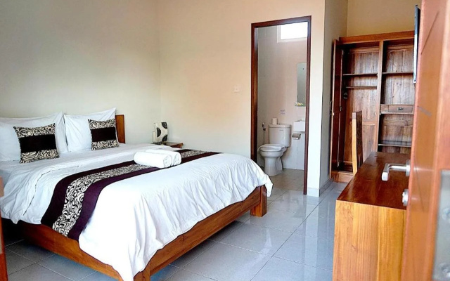 Sweet Corner Guest House – Guest Rooms – Denpasar