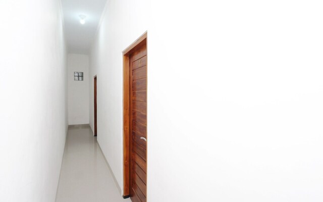 Airy Sunset Road Pura Mertasari Empat 7 Kuta Bali