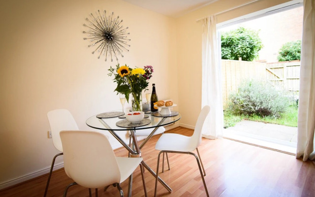 Karah Suites - Harescombe House