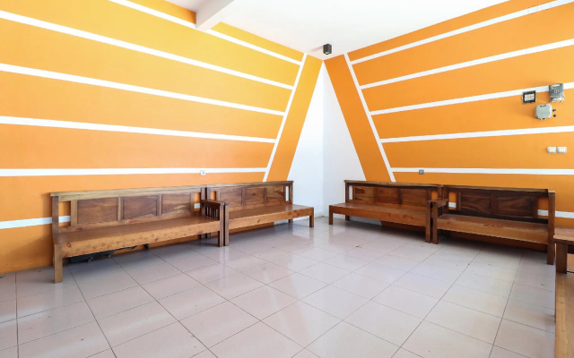 Hotel O Garut near Alun-Alun Tarogong formerly Wisma Etiga