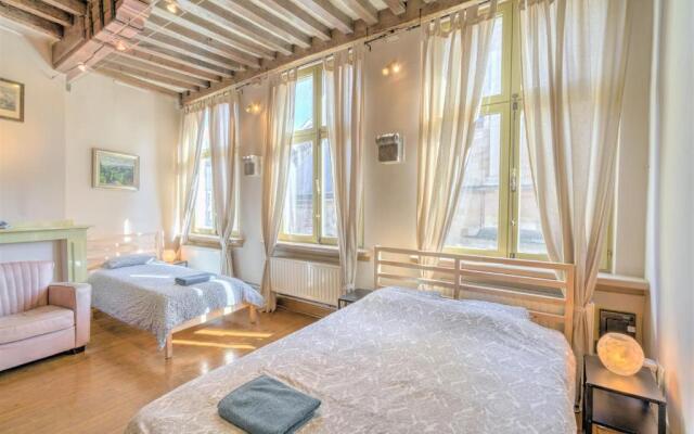 The Hendrik Lodge Old Town Antwerp