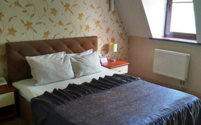 ZS Club Hotel