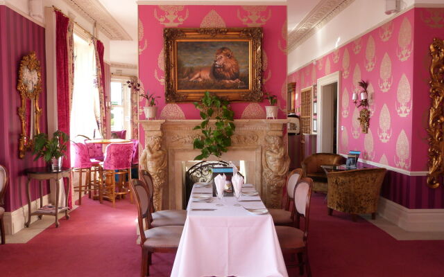 The Cottonwood Boutique Hotel