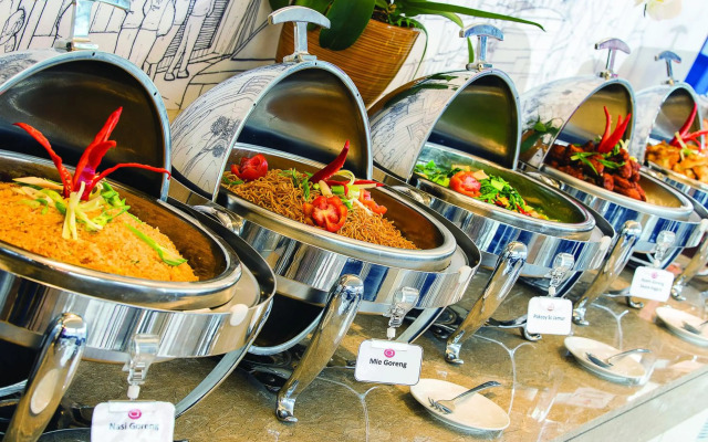 Amaris Hotel Darmo - Surabaya