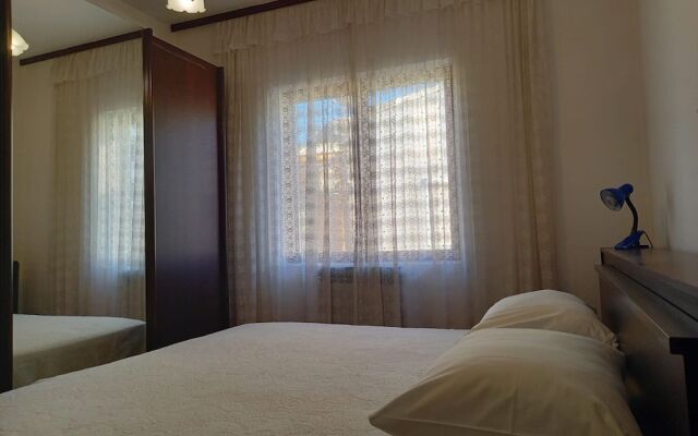 Mare 1 - Close to the sea - A5