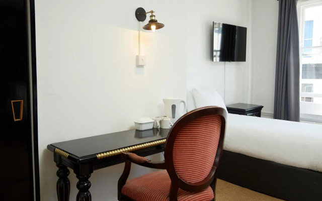 Bear Hotel Havant by Greene King Inns