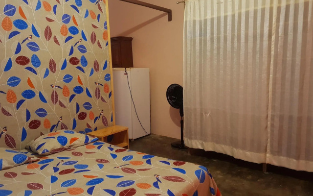 Gipsy Ranch Rooms - Hostel