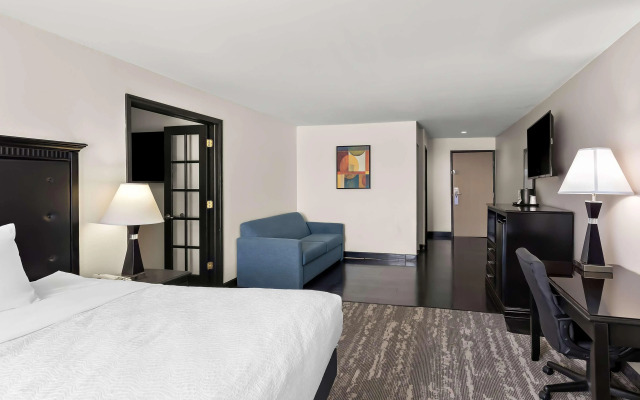 Best Western Saluki Inn