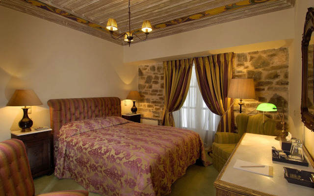 Emotions Country Resort