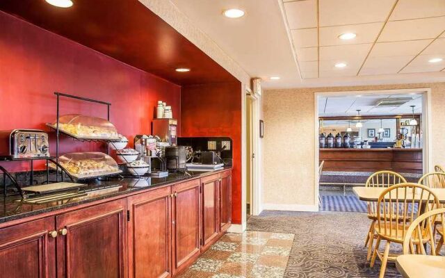 Comfort Inn Warwick Airport