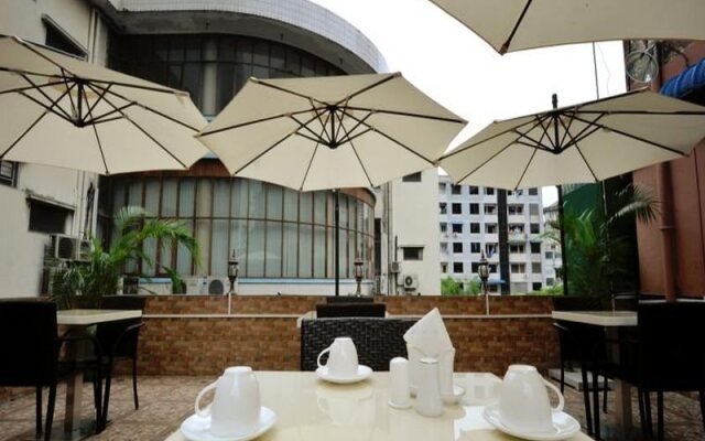 Lotus Boutique House