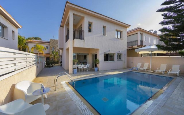 Villa Michelle 2 in Protaras