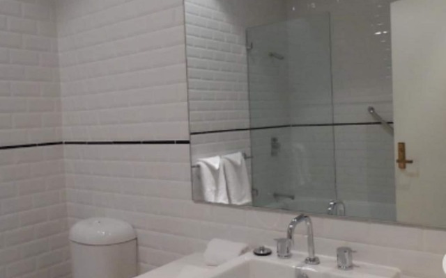 The Russell Boutique Hotel