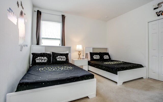 Solterra - 6112 Broad Oak Drive