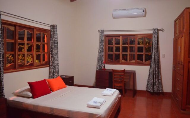 Hostal Casa Los Cocos