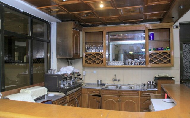 Axum Hotel Addis