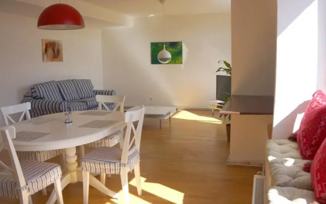 1080 City Apartments