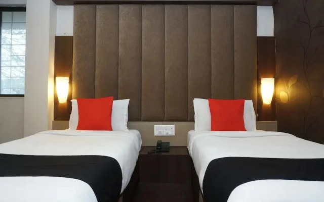 Skylark Business Hotel by OYO