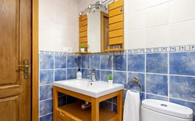 Apartment - 3 Bedrooms with WiFi - 107877