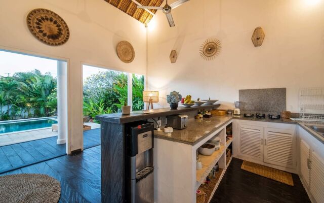 Traditional Private Villa, 3 BR, Uluwatu