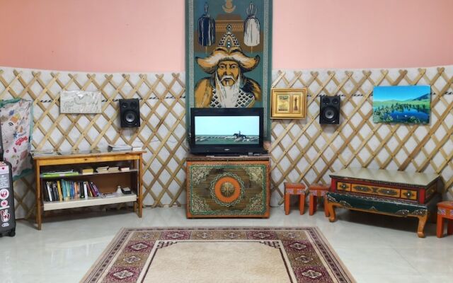 Town Yard Guesthouse and Tour
