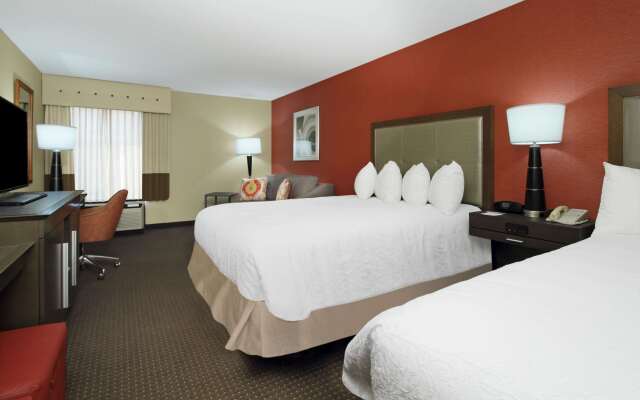 Hampton Inn Columbus - Airport