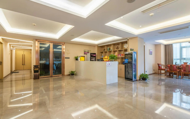 Lavande Hotel (Chongqing Nanping Pedestrian Street Wanda Plaza) – Lobby – Chongqing