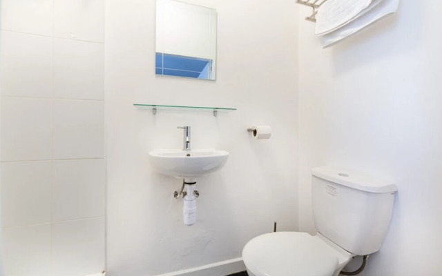 Oddfellows 5 Ensuite Double Room