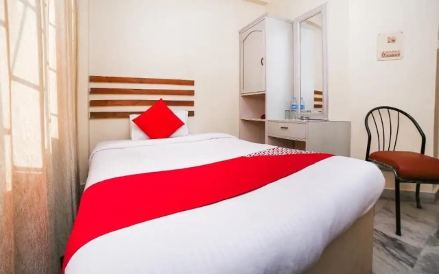 Uttam Guest House