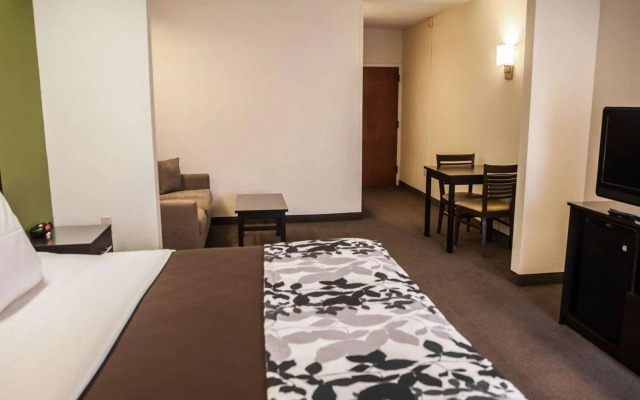 Sleep Inn & Suites