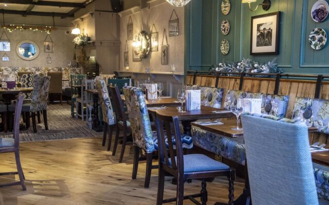 Kings Head by Chef & Brewer Collection