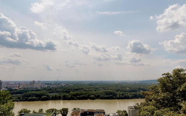 River View Residence Hotel