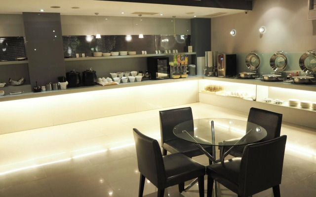 The Riverside Hotel Esthetics