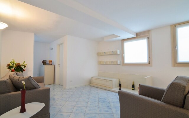 Sirmione Halldis Apartments