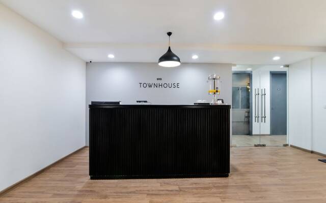 OYO Townhouse 079 Sector 46
