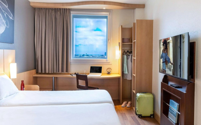 NH Barcelona Entenza