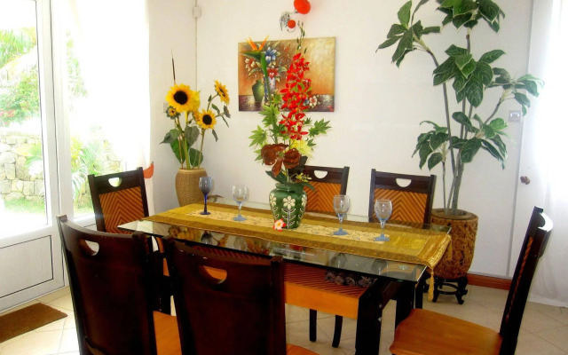 Golden Rod Villa