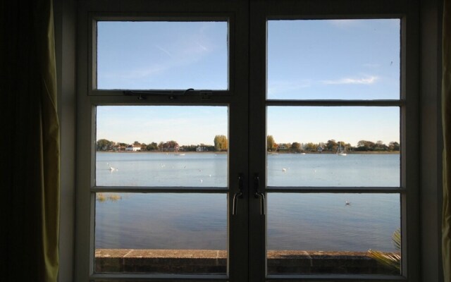 Oysters, Bosham 25299