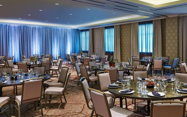 Sheraton Stonebriar Hotel